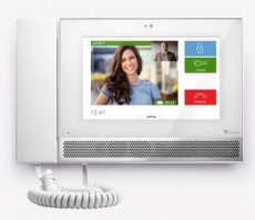 Entry Premium Monitor met hoorn