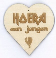 Wenskaart hart hoera een jongen