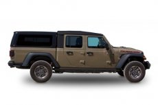 Leer 100XQ Gladiator JT