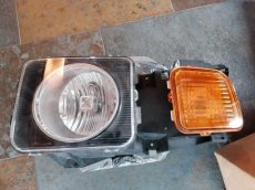 Hummer H3 Koplamp Halogeen LH - USED OEM GM Hummer H3 Koplamp Halogeen LH - USED GM